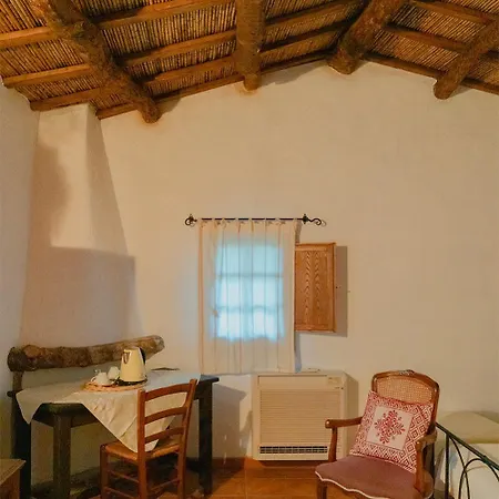 Il Muto Di Gallura 农家乐 Aggius