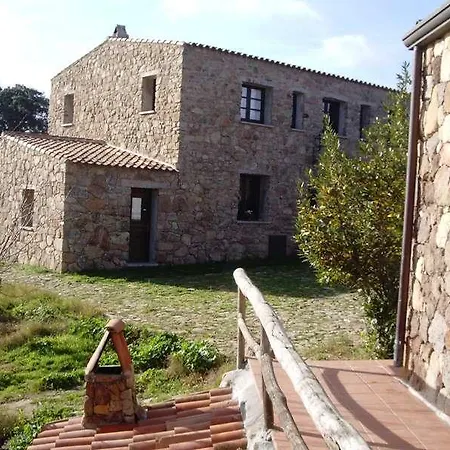 Farmház Il Muto Di Gallura